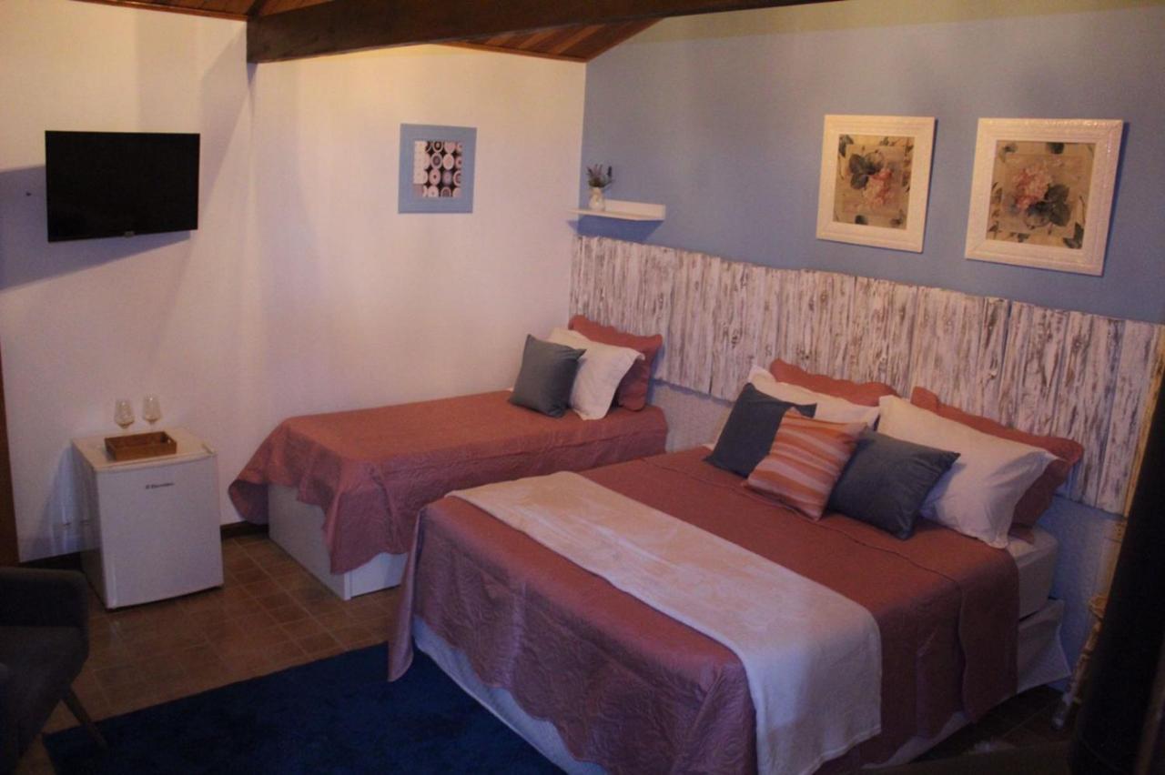 Chale Pico Agudo Hotel Santo Antonio do Pinhal Exterior photo